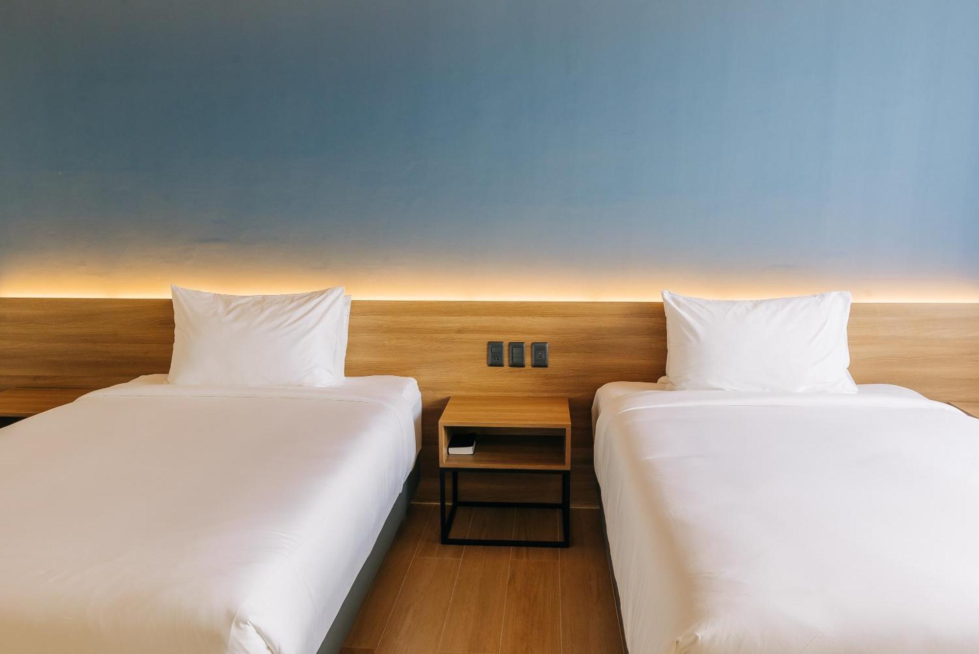 Levo Hotel Urdaneta ภายนอก รูปภาพ