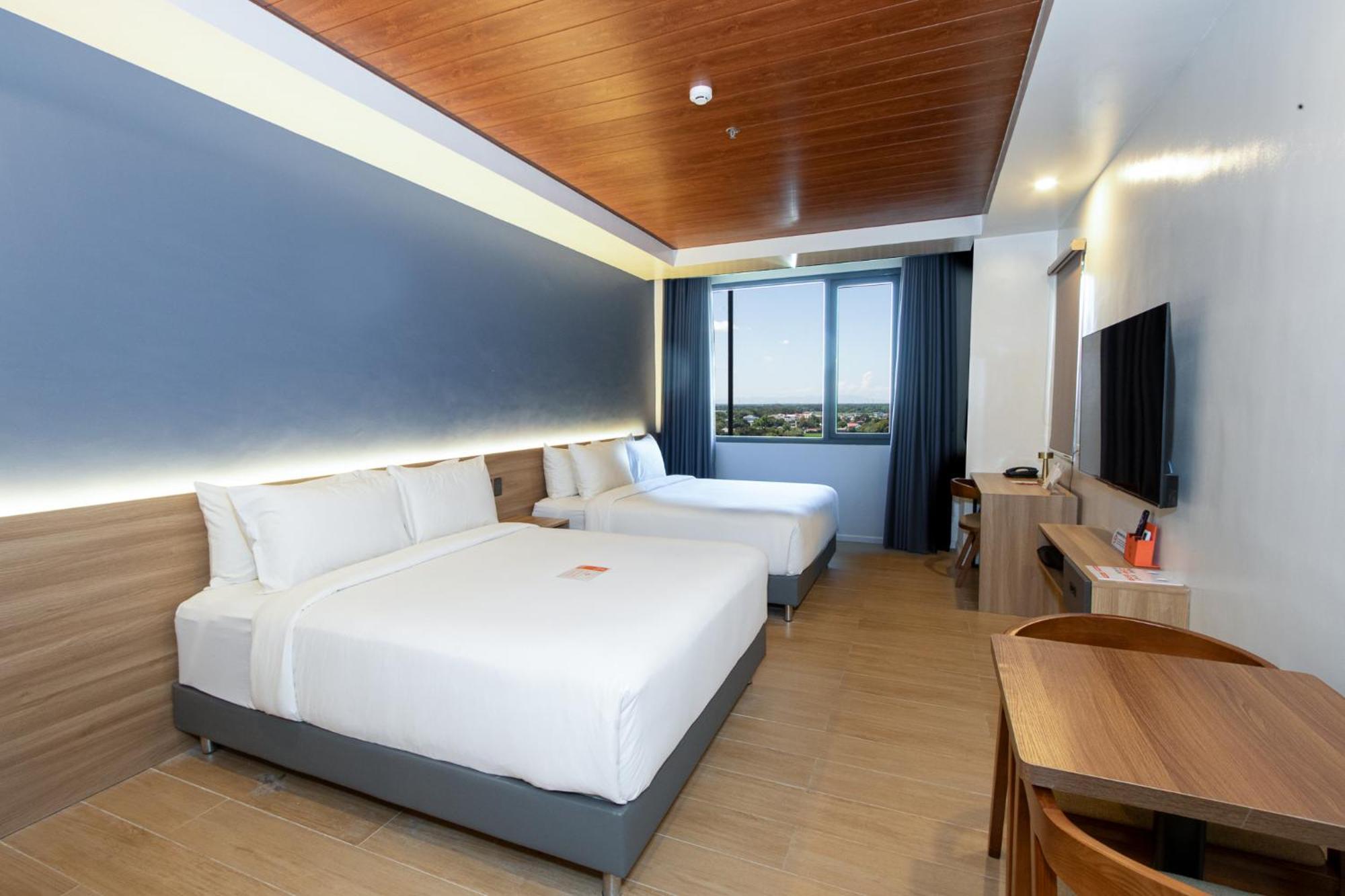 Levo Hotel Urdaneta ภายนอก รูปภาพ